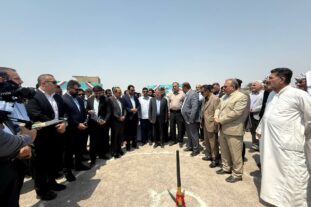 در راستای عمل به مسئولیت های اجتماعی؛ فولاد اکسین خوزستان کلنگزنی مدرسه ۹ کلاسه در شکاره یک را آغاز کرد در راستای عمل به مسئولیت های اجتماعی؛ فولاد اکسین خوزستان کلنگزنی مدرسه ۹ کلاسه در شکاره یک را آغاز کرد