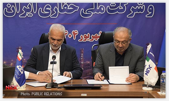تفاهمنامه همکاری در زمینه تأمین دستگاه حفاری، انواع خدمات فنی و ویژه در مراحل حفاری و تولیدی شدن چاه امضا شد تفاهمنامه همکاری در زمینه تأمین دستگاه حفاری، انواع خدمات فنی و ویژه در مراحل حفاری و تولیدی شدن چاه امضا شد
